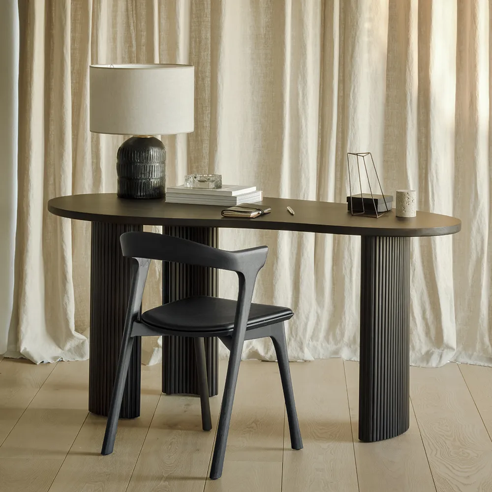 Boomerang Skrivbord 160x83 cm