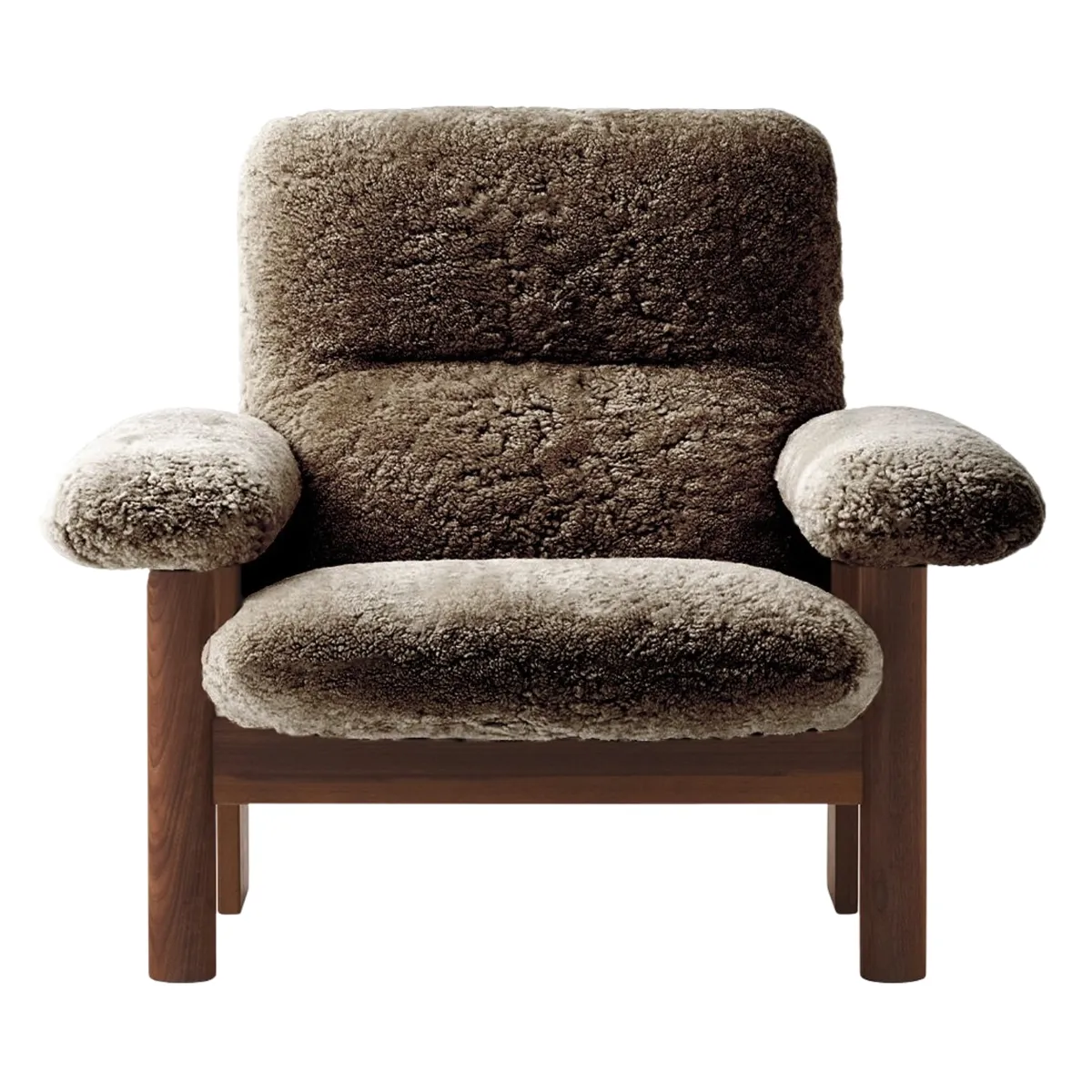Brasilia loungestol helklädd hög rygg mörkbetsad massiv ek Sheepskin Nevotex Sahara