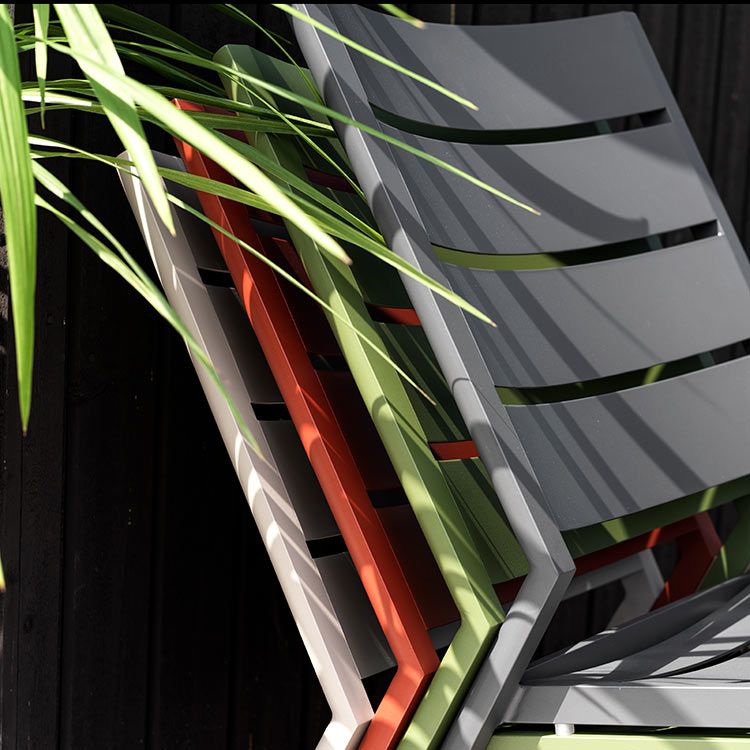 Delia loungefåtölj khaki 