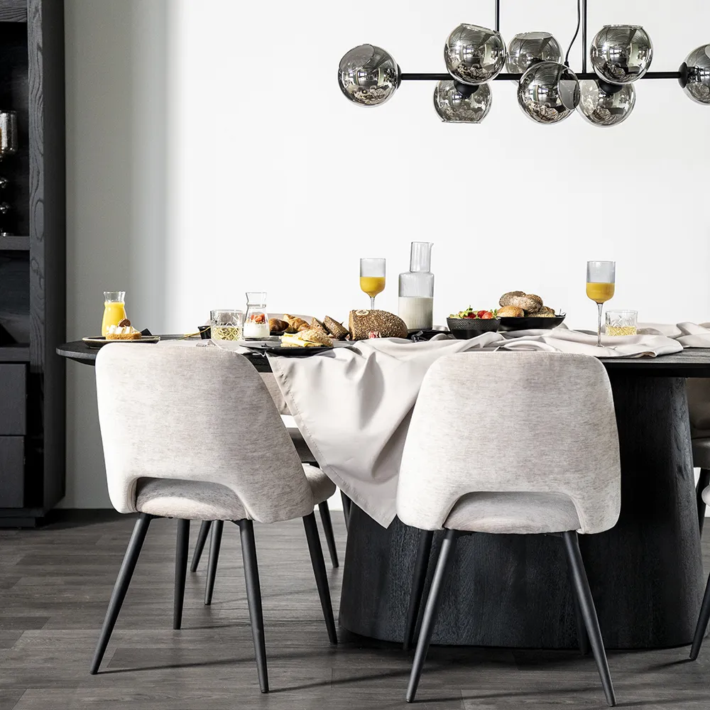 Aron Matbord 200x110 - svart