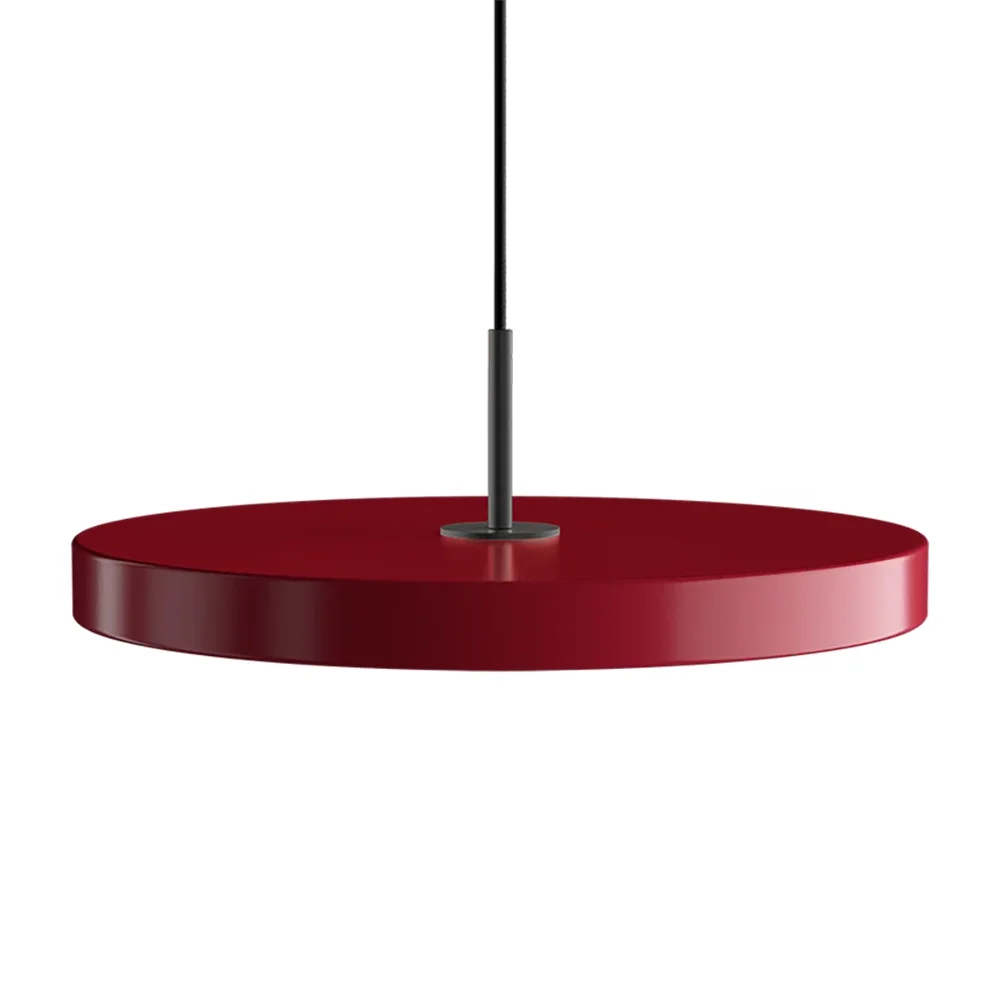 Asteria Medium Taklampa Ø43 cm Ruby Red/Svart
