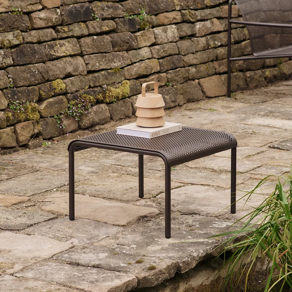 Dapple Soffbord 57x57 cm Dark Chocolate