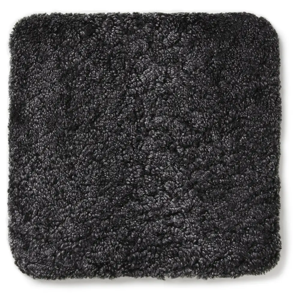 Skinnwille, Curly sittdyna fårskinn 40x40 cm Dark grey