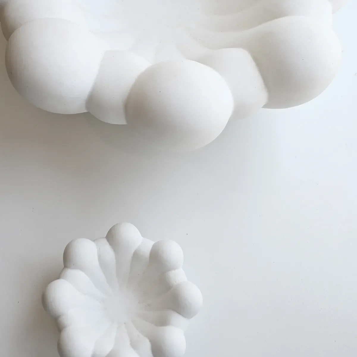 Handgjord Dekorationsskål Bloom Bone White Ø 15,5 cm