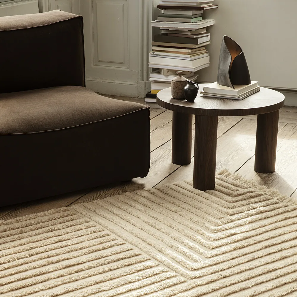 Oyster Table Lamp - Black