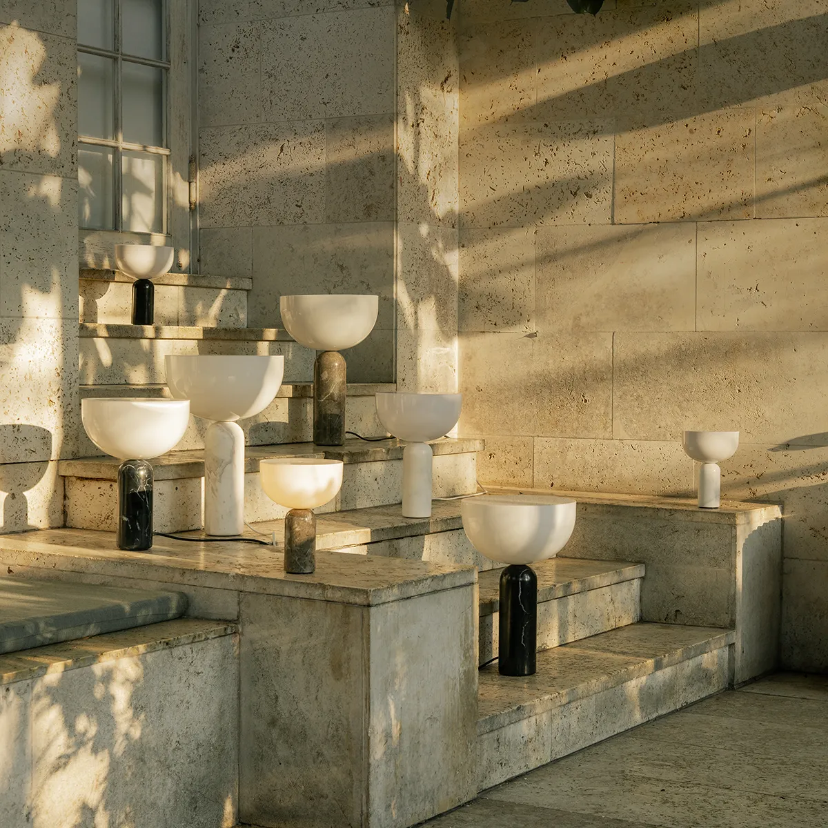 Kizu Bärbar bordslampa Svart Marble