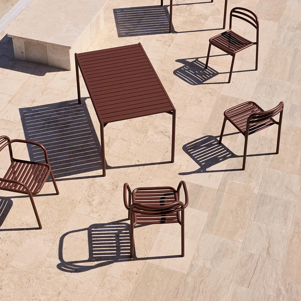 Bliss matbord 133x81 cm Desert red