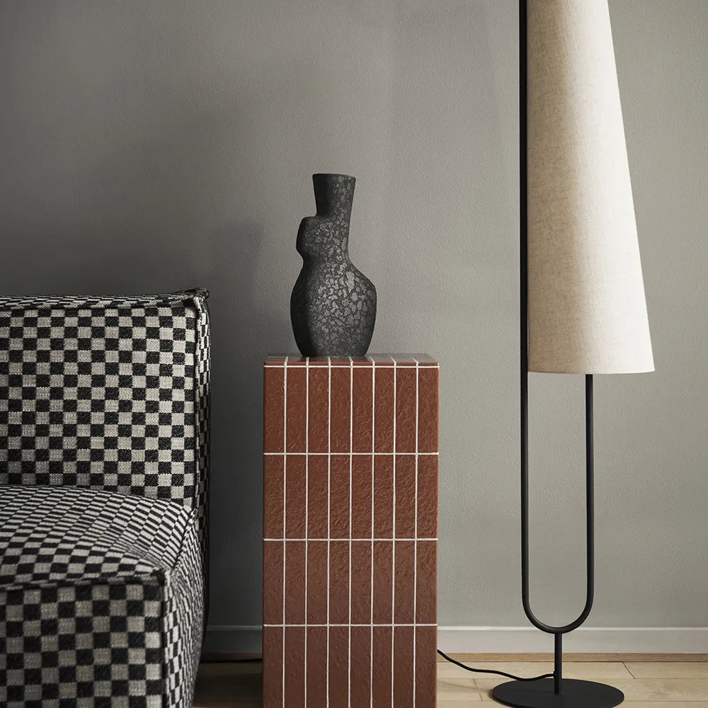 Alternativ bild 1 för ferm LIVING - Yara Vase Large Rustic Iron ferm LIVING