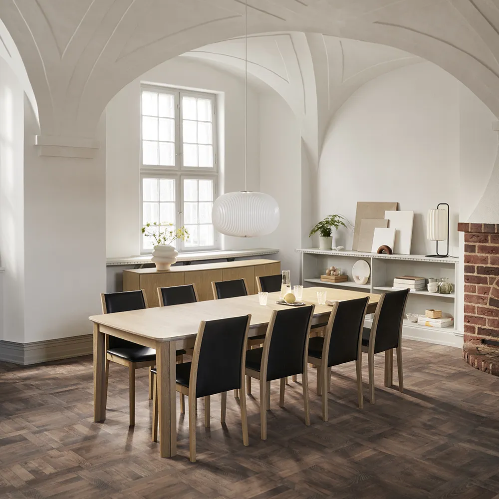 Sm810 Matstol med tyg i kategori 1 