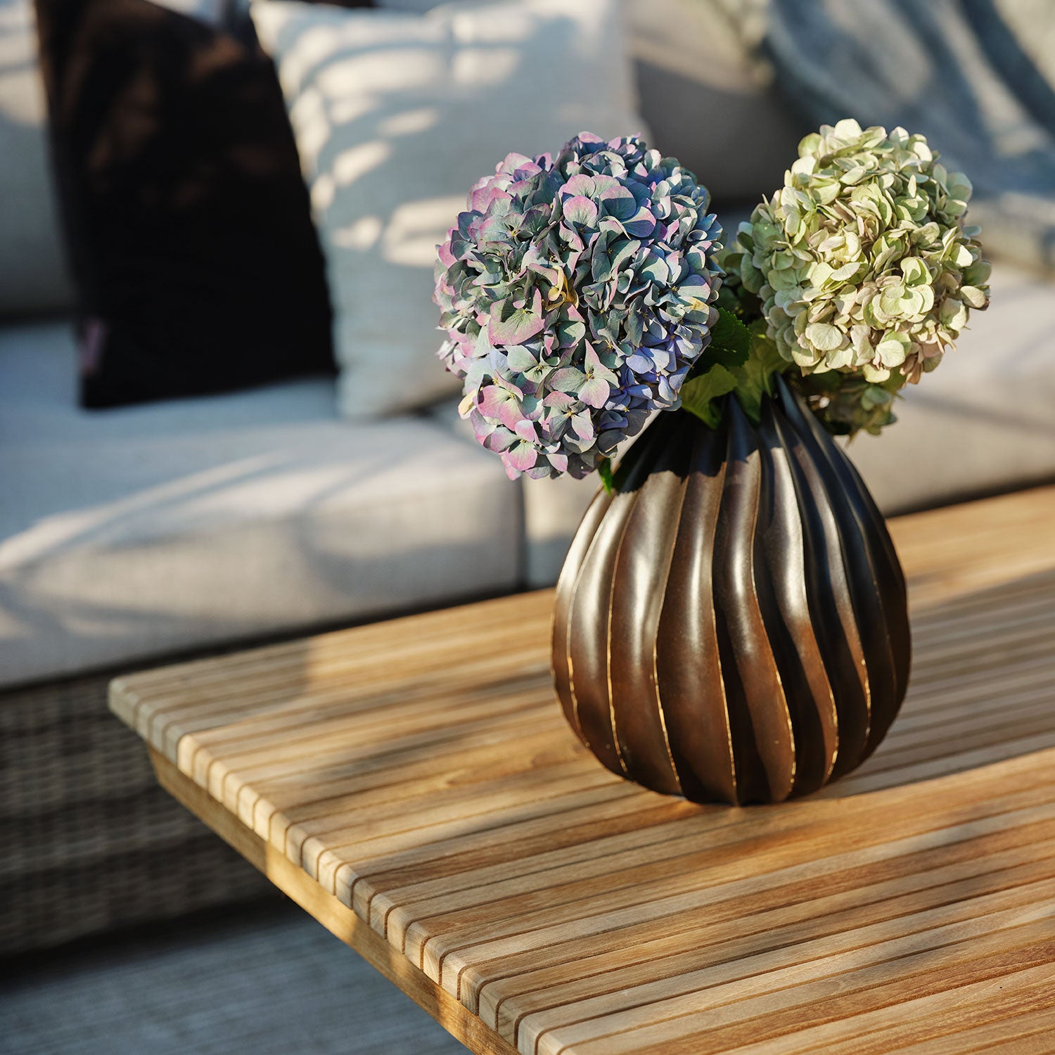 Julita soffbord 69x140 natur 