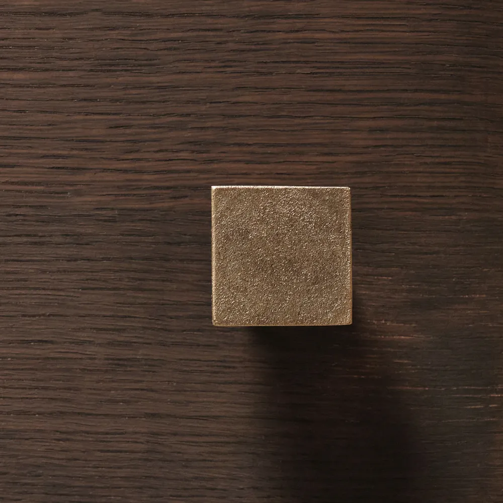 Alternativ bild 1 för ferm LIVING - Square Hook Large Casted Mässing