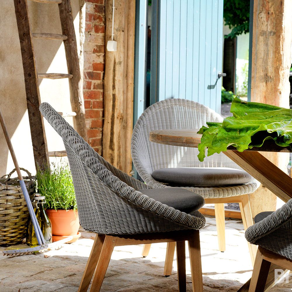 Eios matbord 150  cm teak 