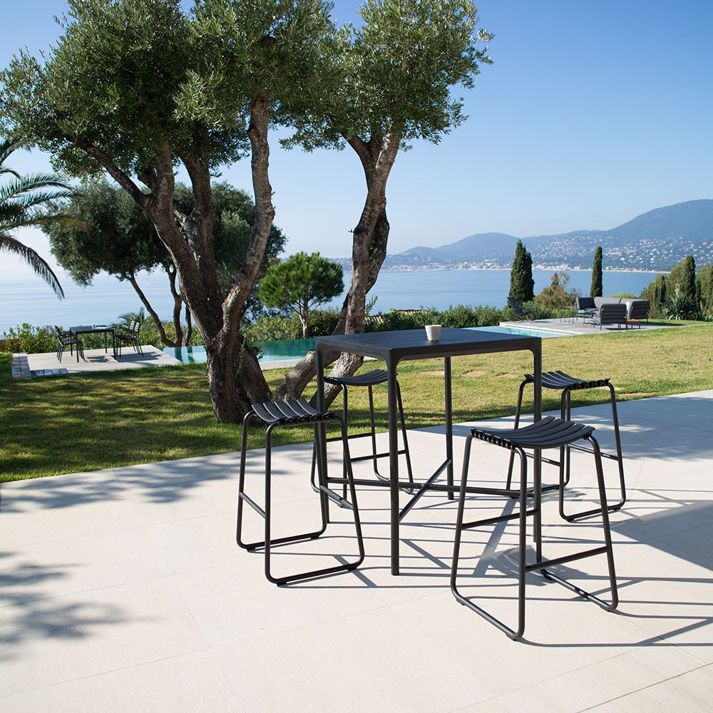 Houe, Reclips/Four Bargrupp