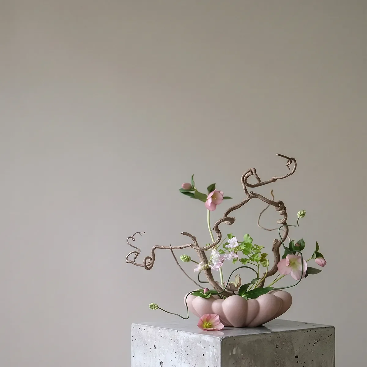 Handgjord Dekorationsskål Bloom Rose Ø 28,5 cm