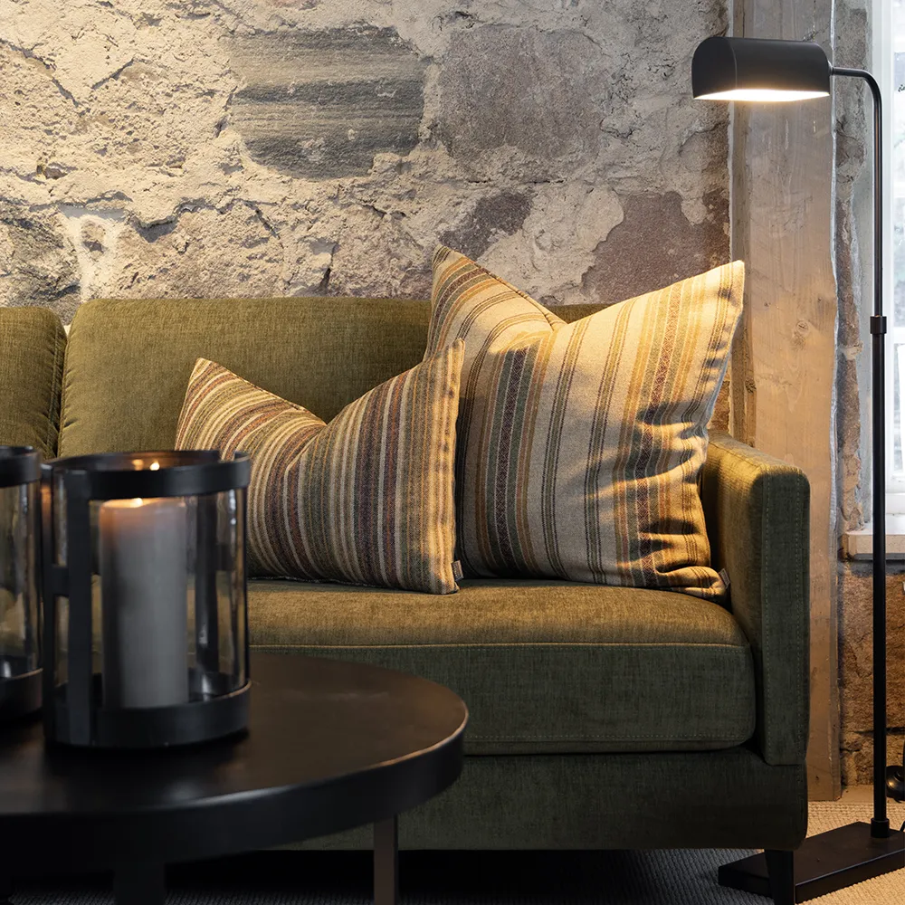 Andorra 2-Sits soffa Hailey army