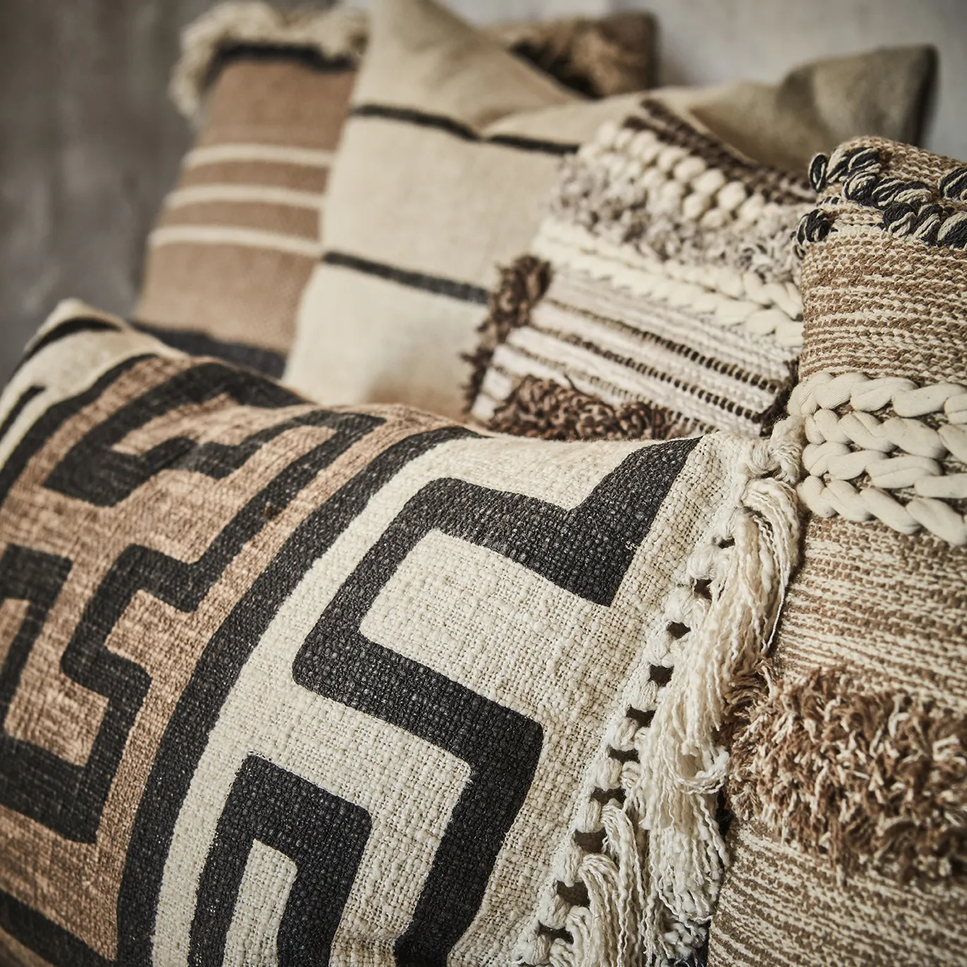 MINNA kuddfodral beige/elfenben/grå