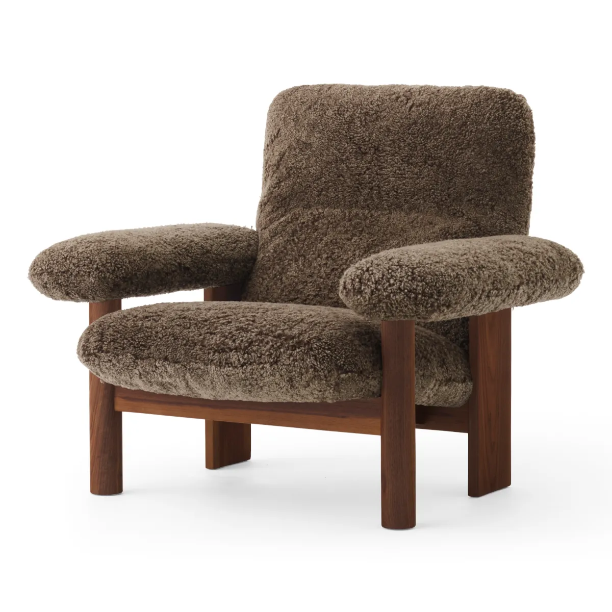 Brasilia loungestol helklädd hög rygg massiv valnöt Sheepskin Nevotex Root