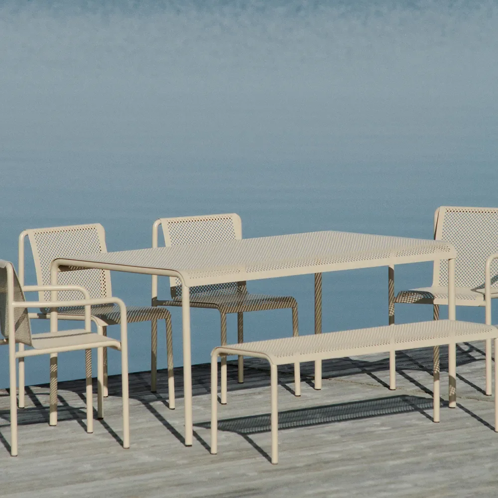 Alternativ bild 1 för Ferm Living - Dapple Dining Table - Trädgårdsbord - 160 x 90 - Cashmere - W160 x D90 x H74 CM