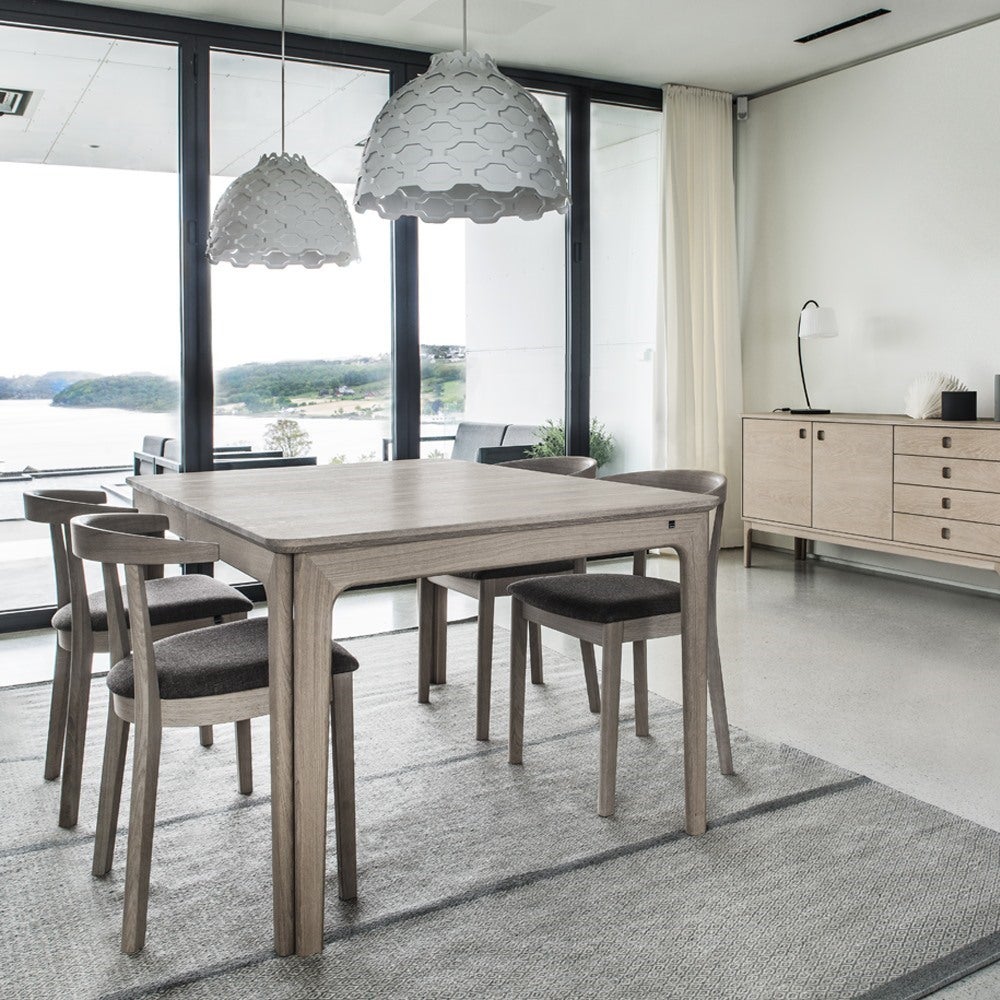 Sm52 stol med tyg i kategori 1 