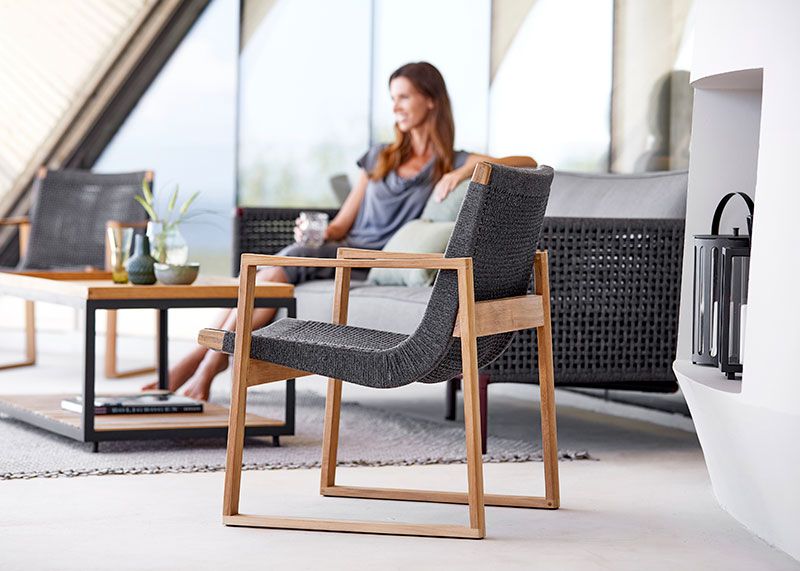 Alternativ bild 1 för Cane-line - Choice Chair - Outdoor - Matstol - Frame: Black, Stainless Steel Base 4 Legs / Seat: Black - W59 x D53 x H42 cm