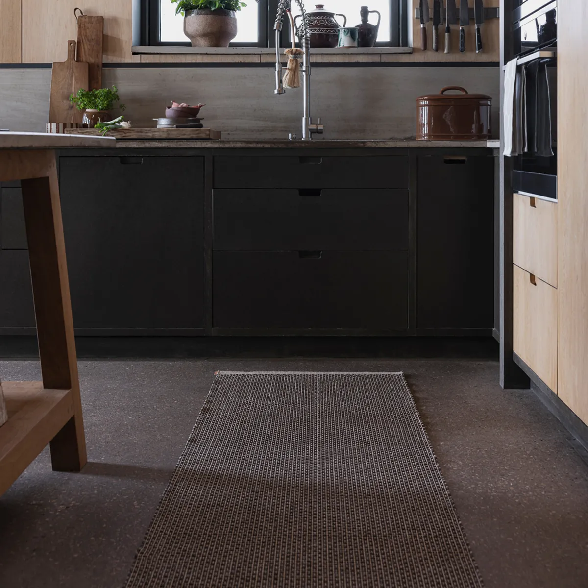 Tvättbar Plastmatta NILS Dark Brown 70x120 cm