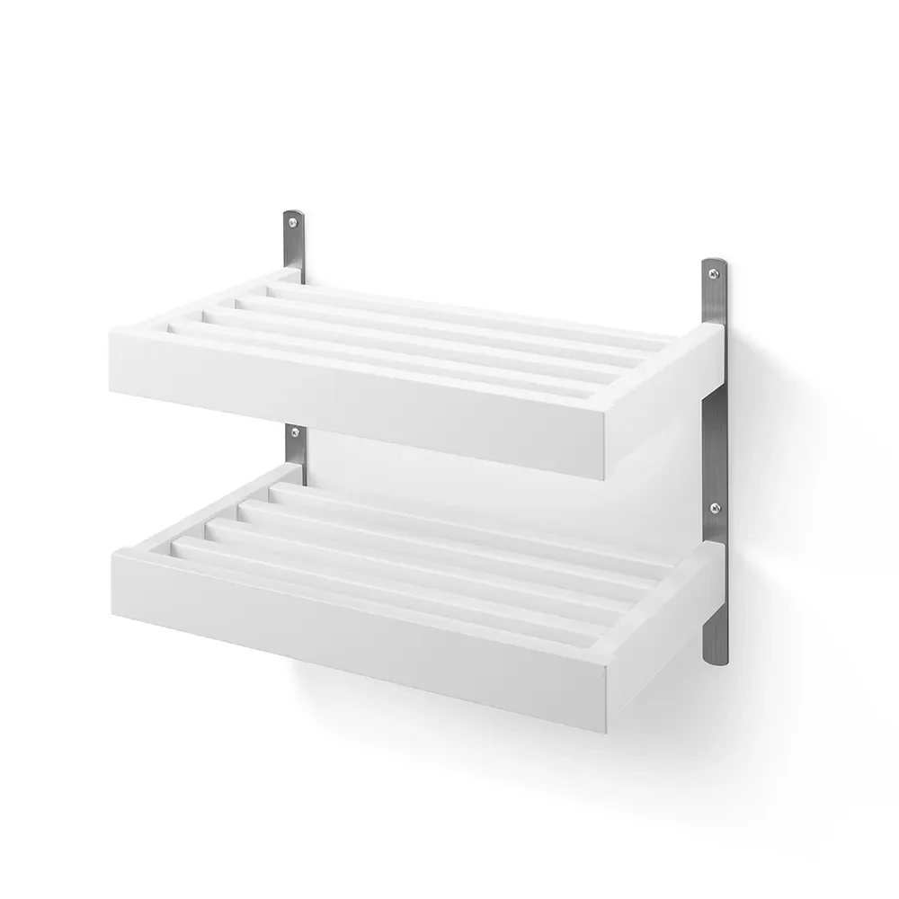 oscarssons möbel, nadja skohylla 50 cm 2 plan väggmonterad vitlackad björk/slipat stål oscars