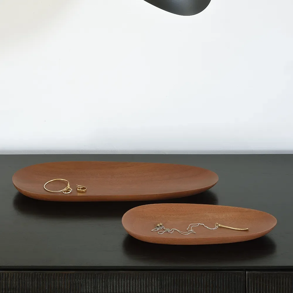 Thin ovala brickor lackad mahogny-Set om 2