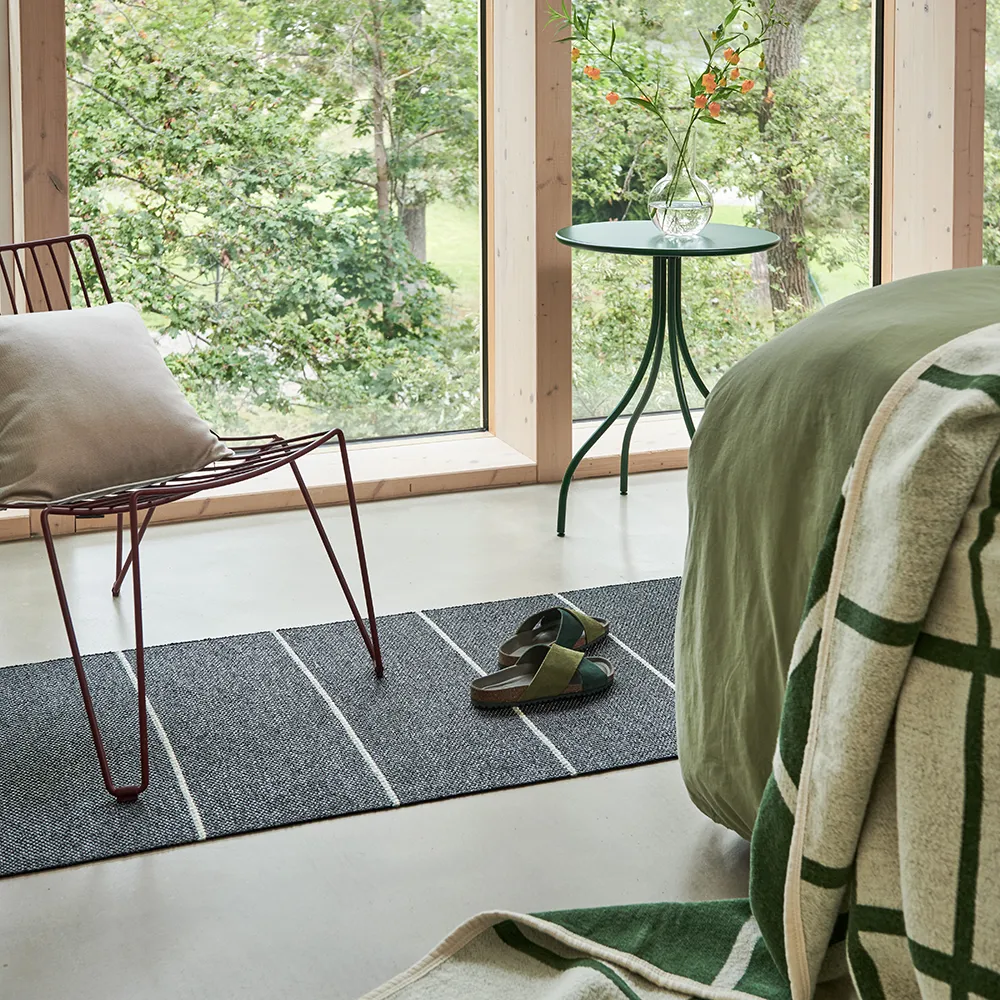 Lea matta Black/Misty Mint/Vanilla 70 x 300 cm