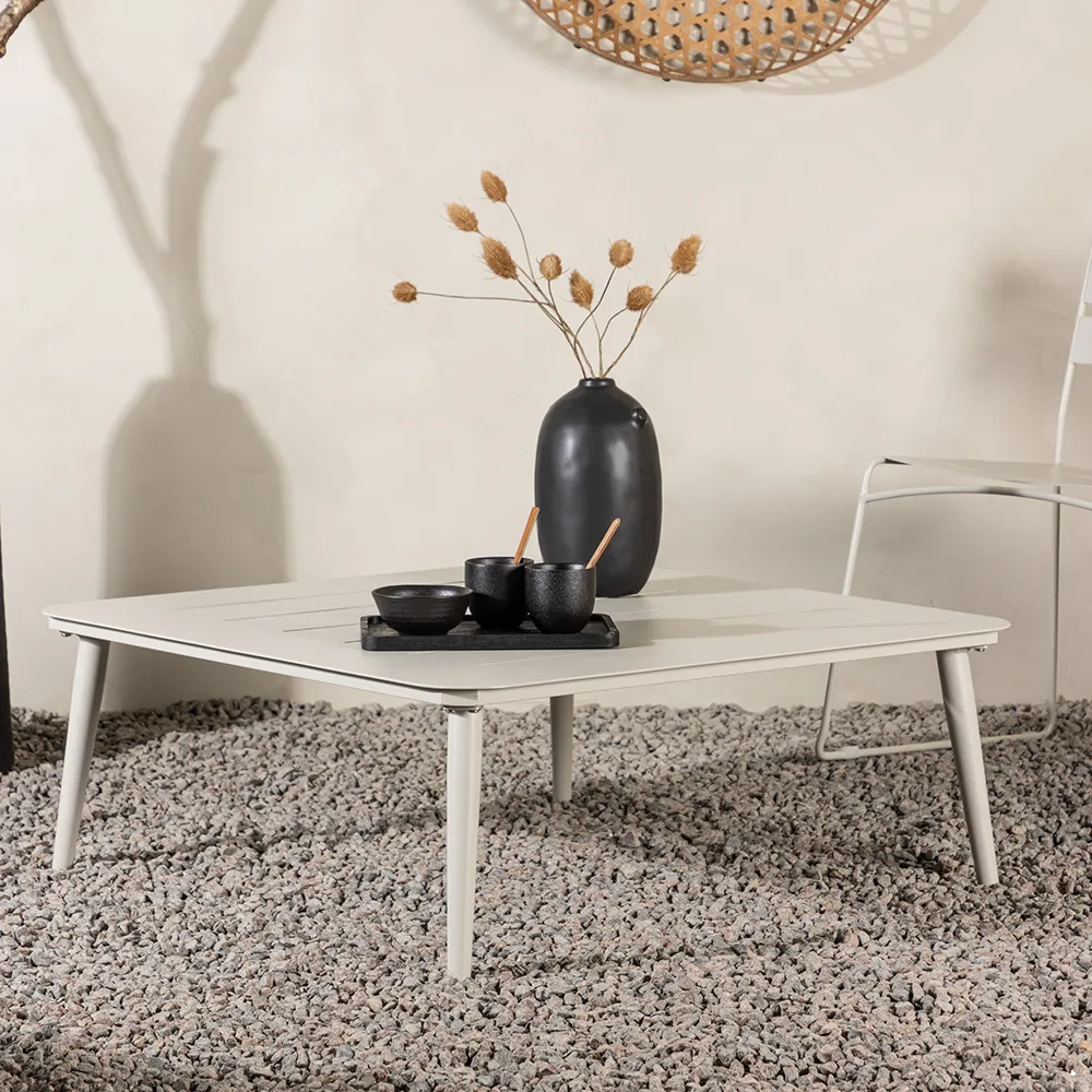Alternativ bild 1 för Venture Design, Lina soffbord 90x90 cm Beige