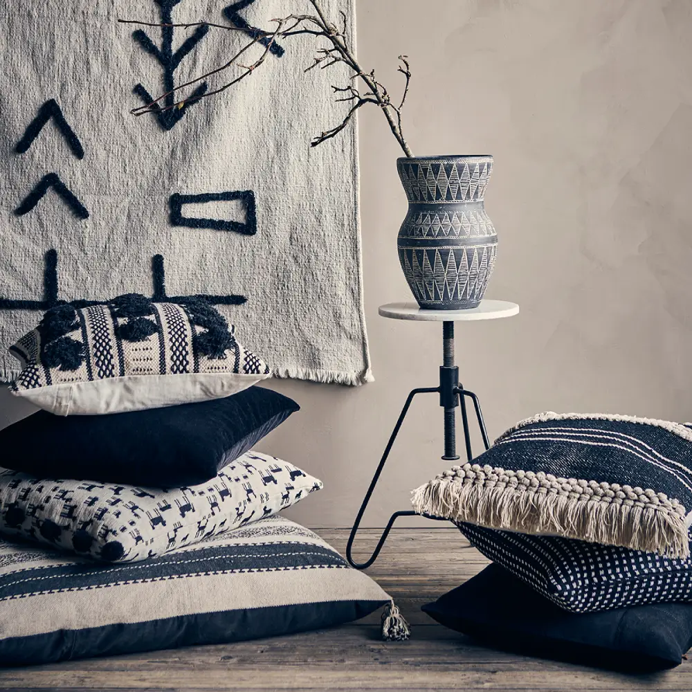 ANNA kuddfodral svart/vit 50x50 cm