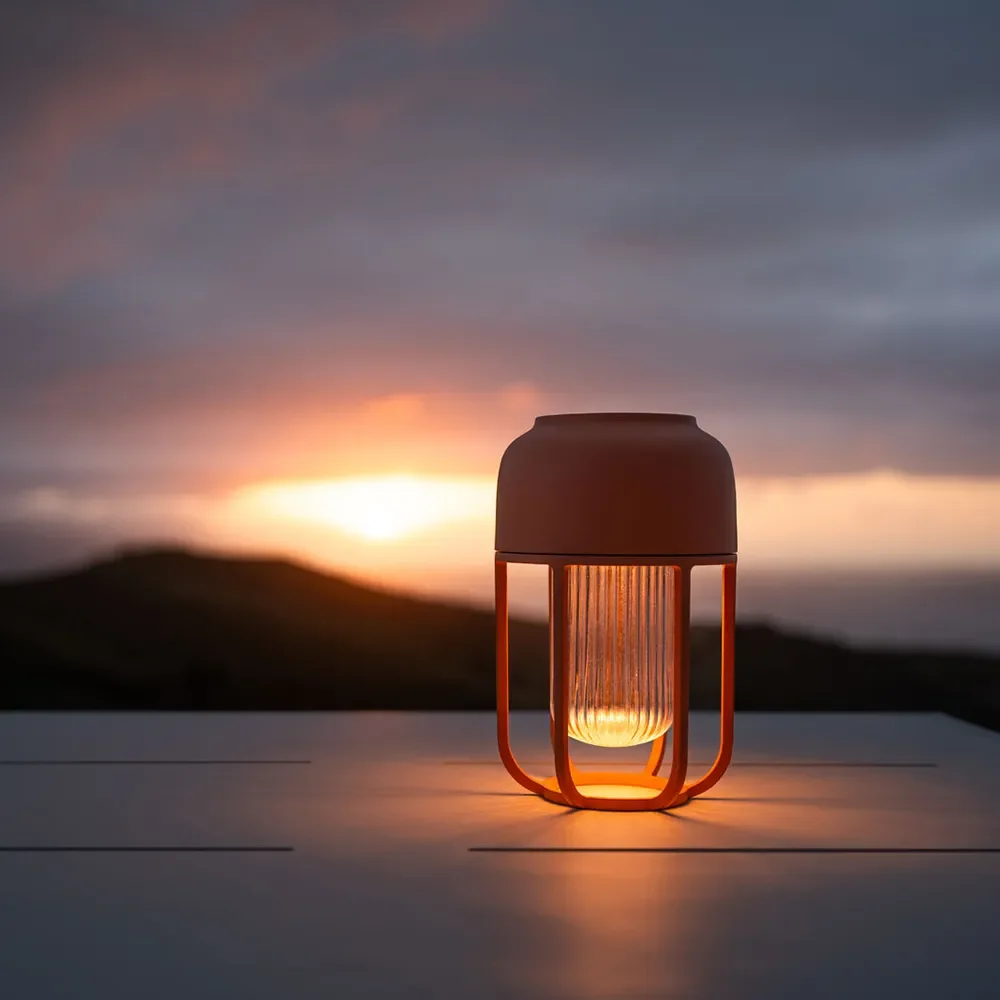 Portabel solcellslampa LIGHT No.1 Cayenne