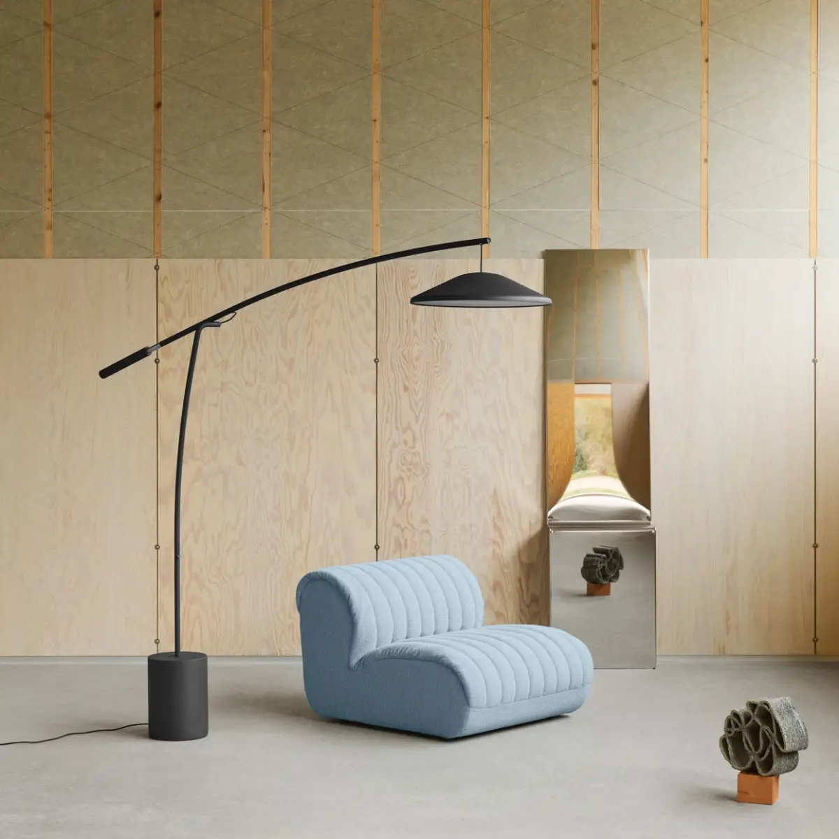 Contra Golvlampa-Svart