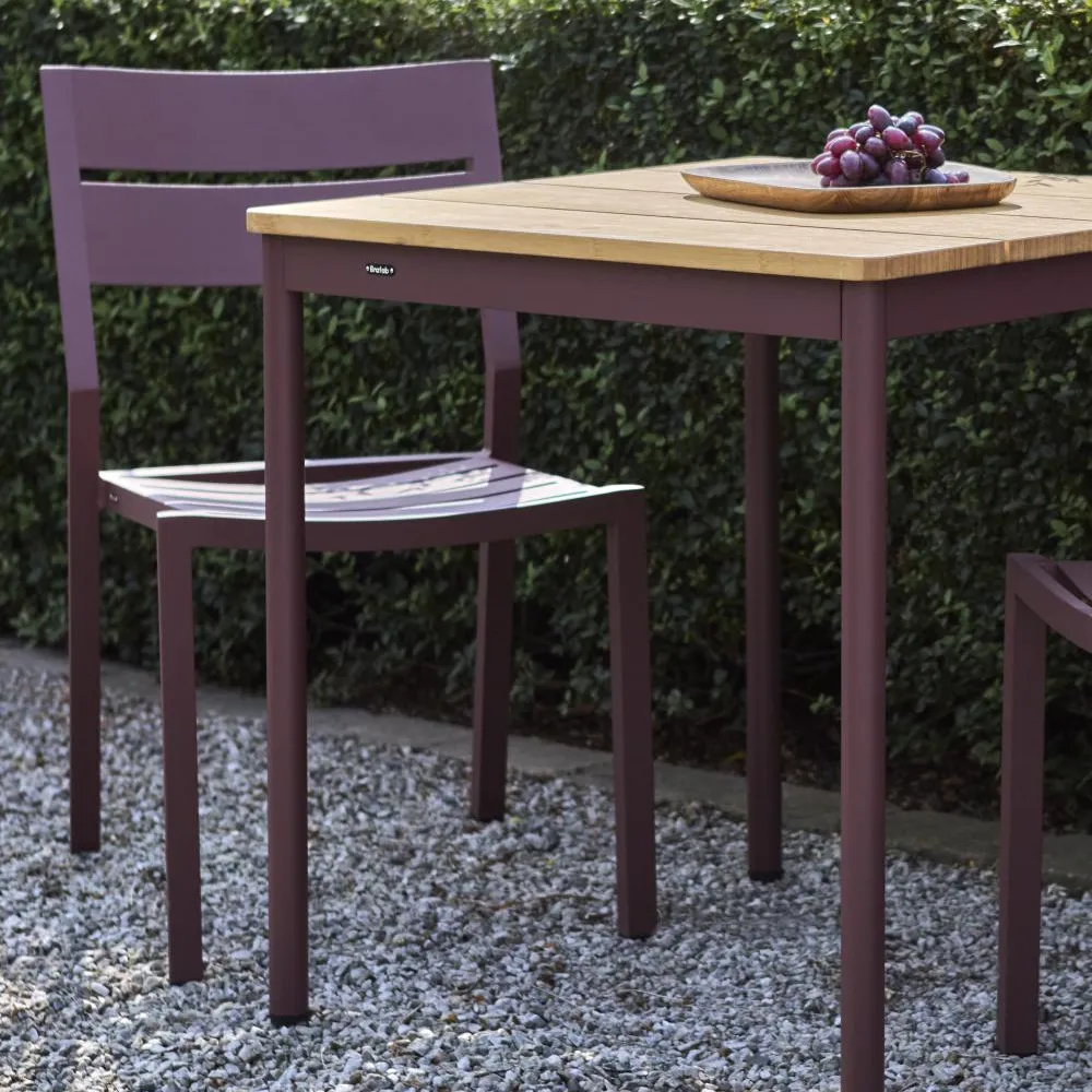 Nox Bistro bord 70x70 - Bambu/Zin Red