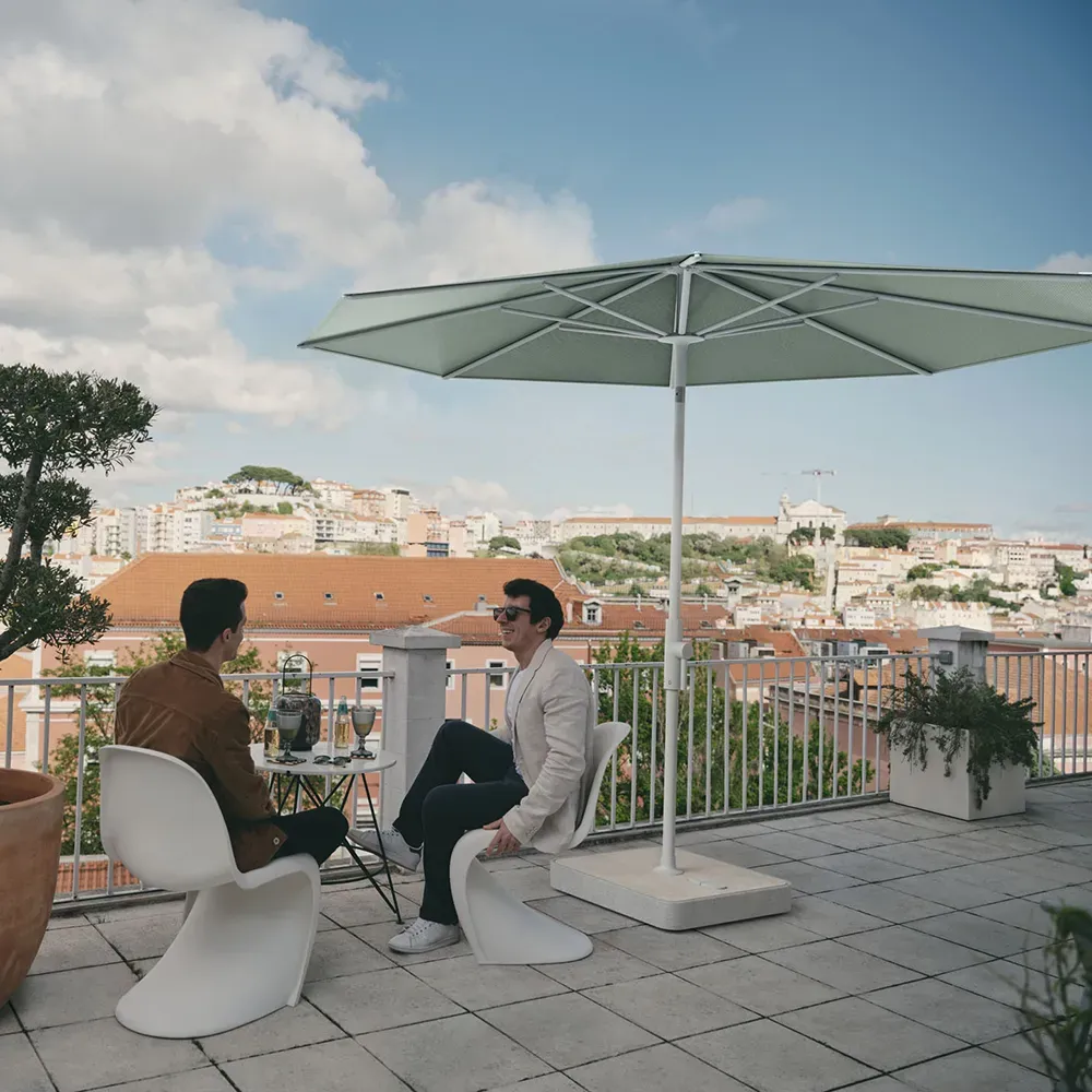 Twist 270 cm parasoll matt white Kat.4 403 Carmine