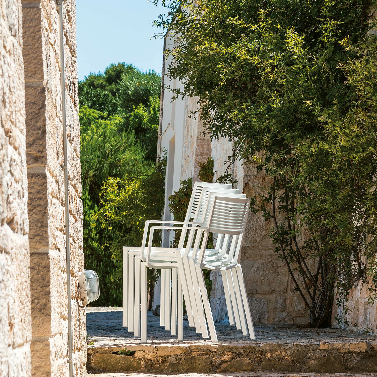 Easy Karmstol Stapelbar Dark Blue 