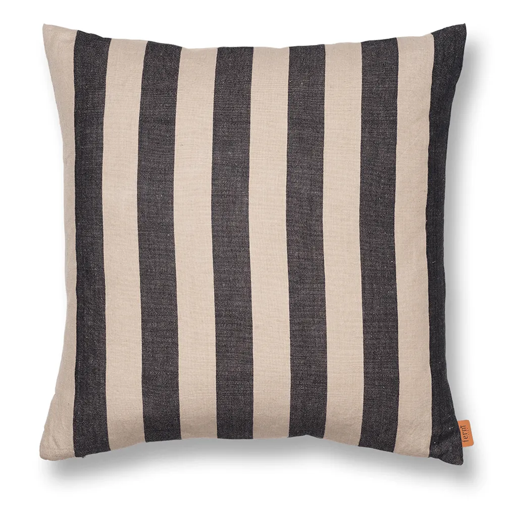 Produktfoto för Ferm Living - Grand Cushion - Kudde - Sand/Black - W50 x H50 cm