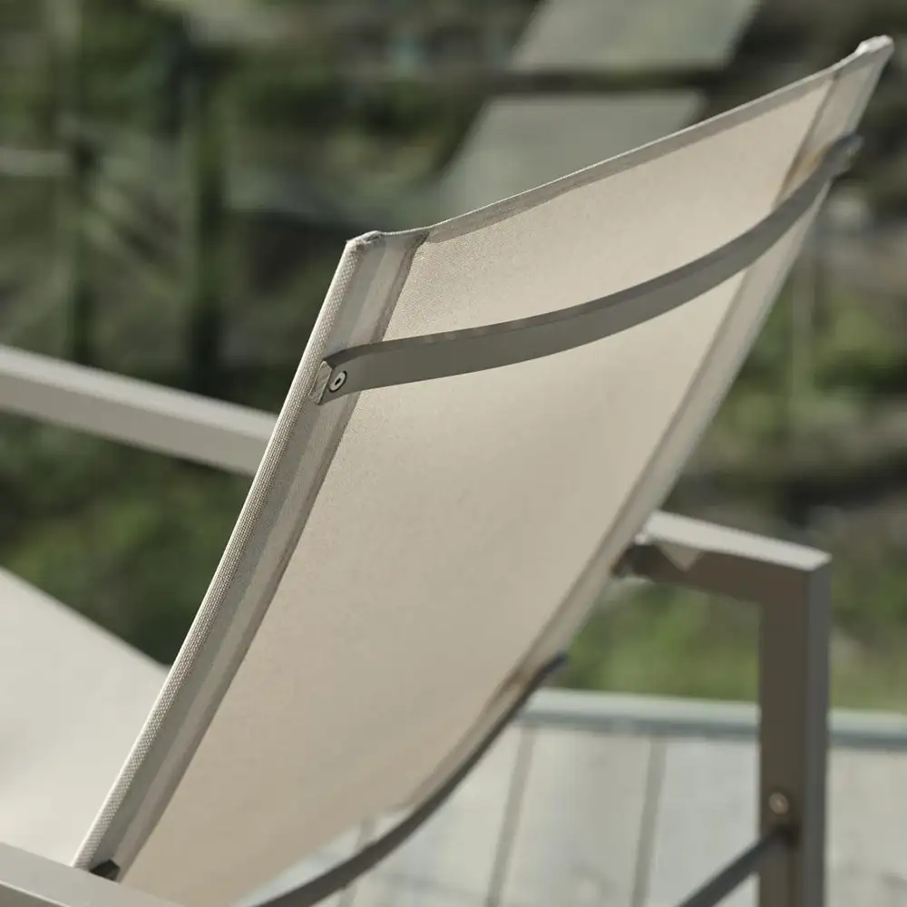 Vevi fåtölj Khaki/Offwhite