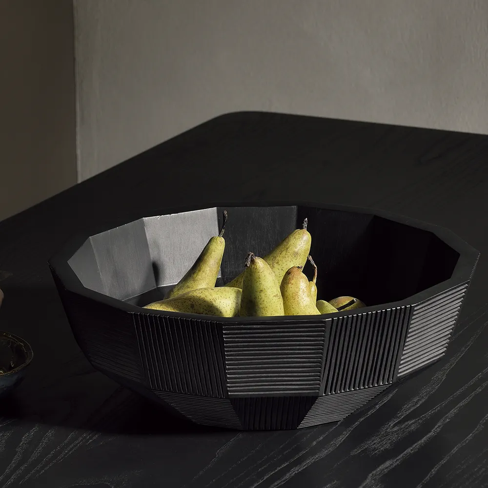 Striped skål svartlackad mahogny