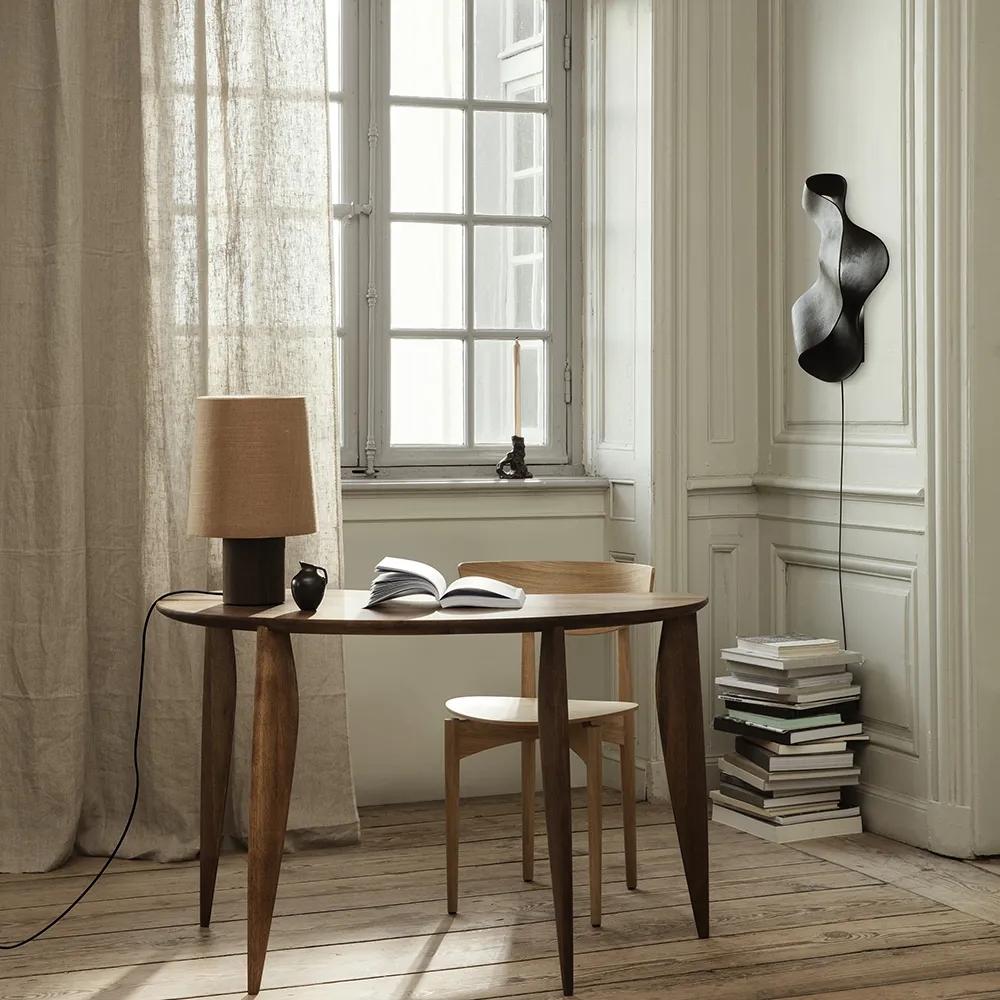 Oyster Wall Lamp - Black