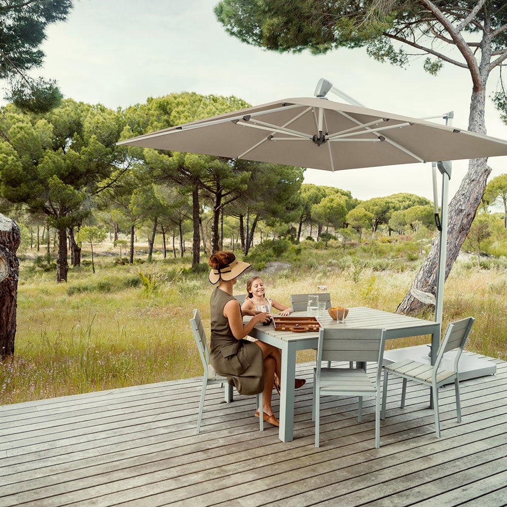 Sombrano S+ frihängande parasoll 350x350 cm kat.4 antracite alu / 404 white 