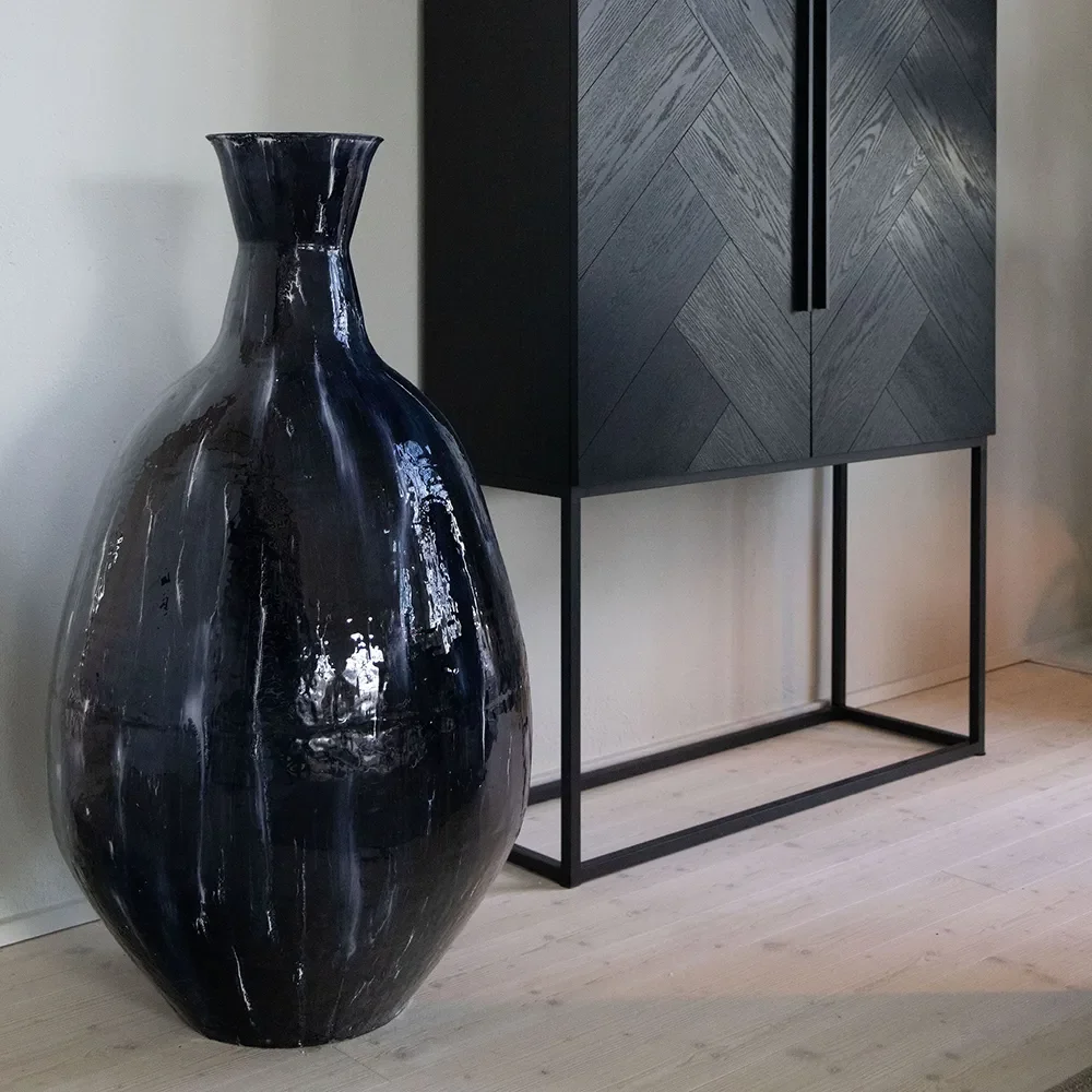 Alternativ bild 1 för Belmont golvurna indigo låg