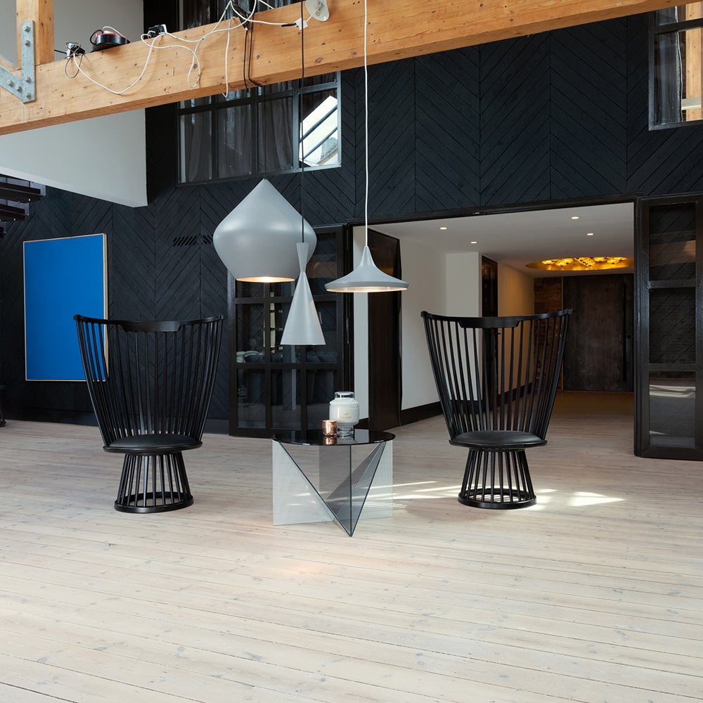 Fan Loungefåtölj Black