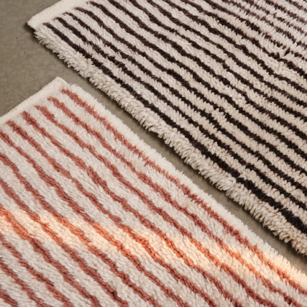 Alternativ bild 1 för ferm LIVING - Kami Knotted Rug 80x120 Off-white/Röd Brun