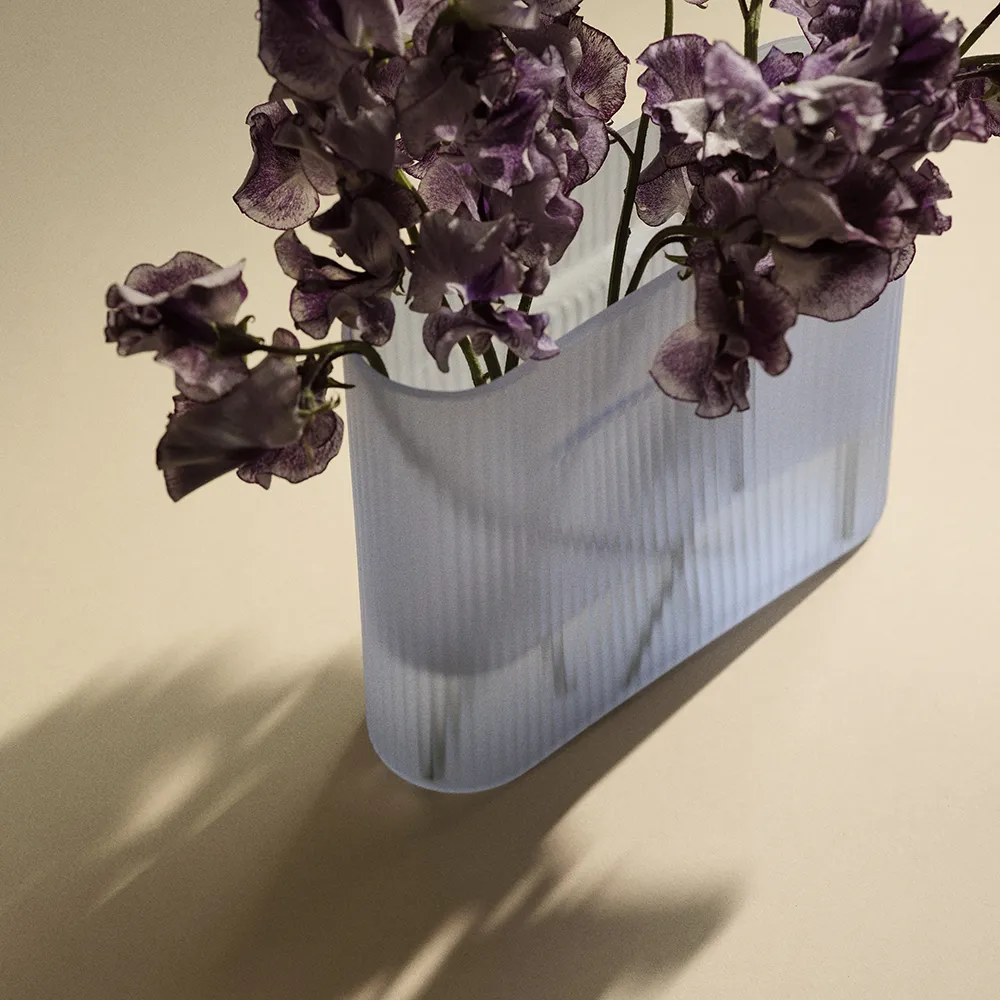 Ridge Vas H: 16,5 cm Light Blue Frosted