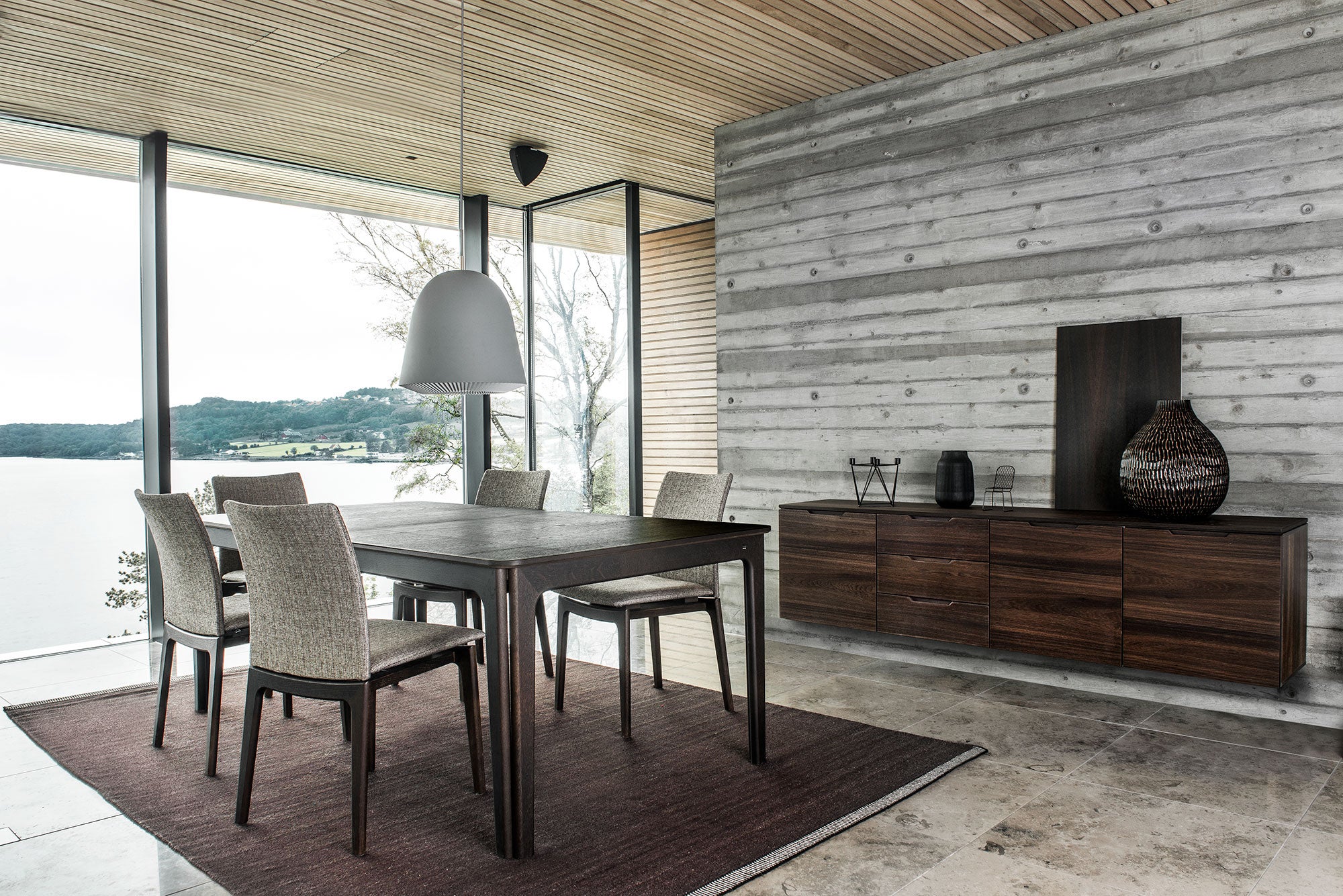 Sm27 Bord Ek Vitolja/Svart Nanolaminat