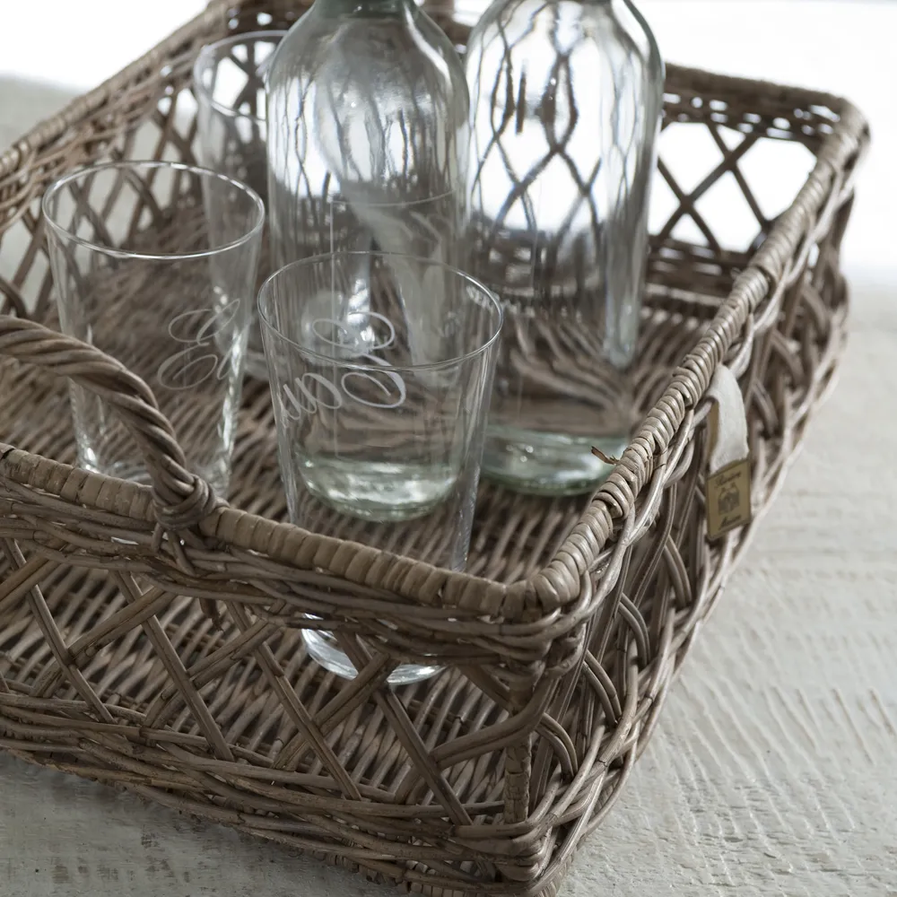 Rotting bricka Avenue Pierre 45×30