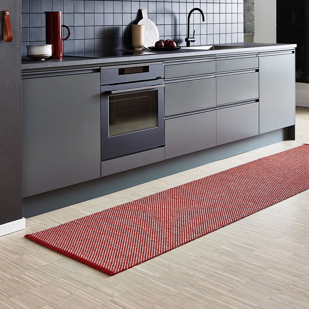 Effi matta 70x200 cm dark red 