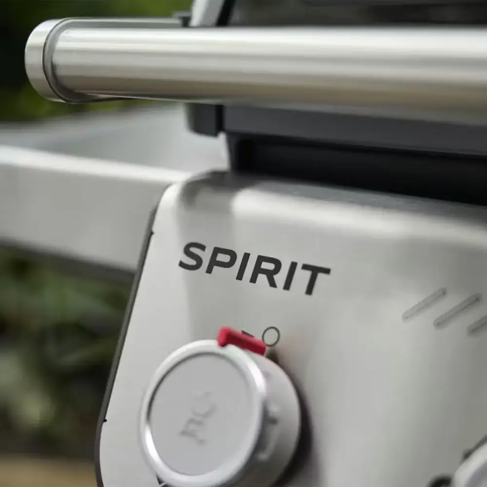 Spirit E-415 Gasolgrill